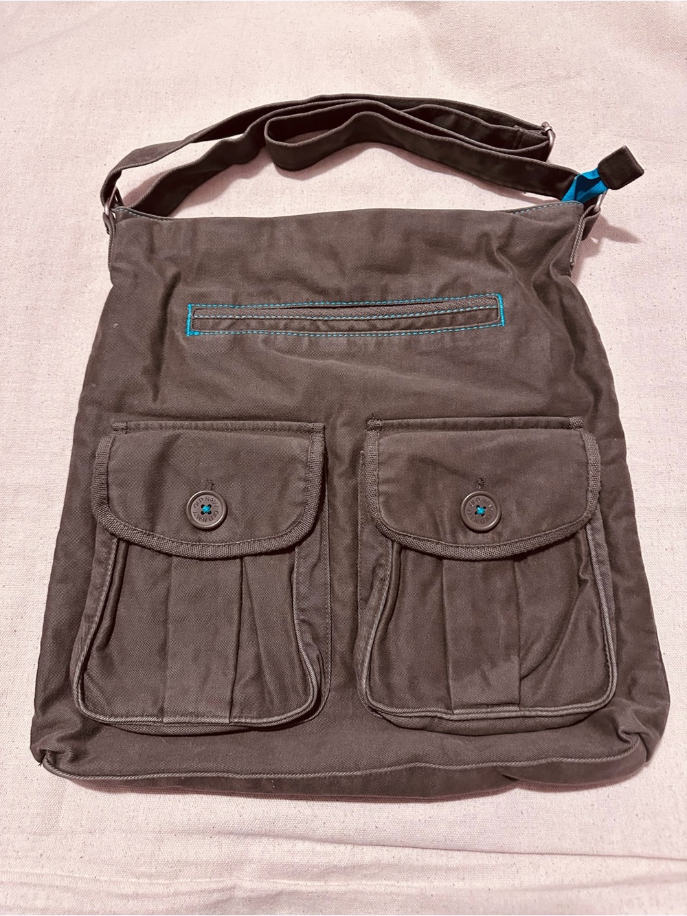Old Navy | Bag | Old Navy Canvas Crossbody Bag | Army Green w/Teal Accents